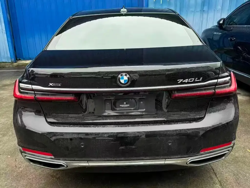 BMW 7 Series 2021 из CN, фото 4