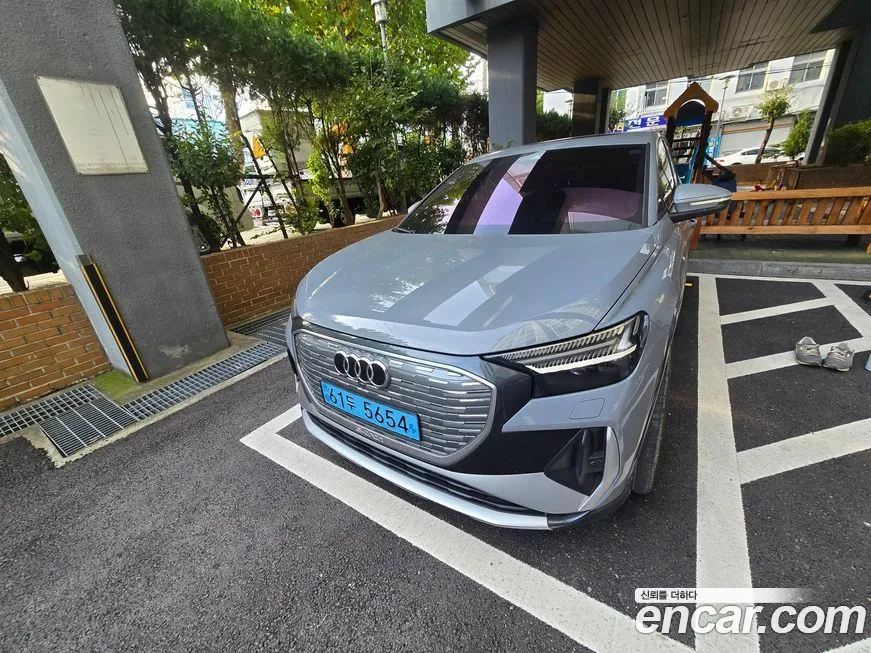 Audi Q4 e-tron 2022 из KR, фото 2
