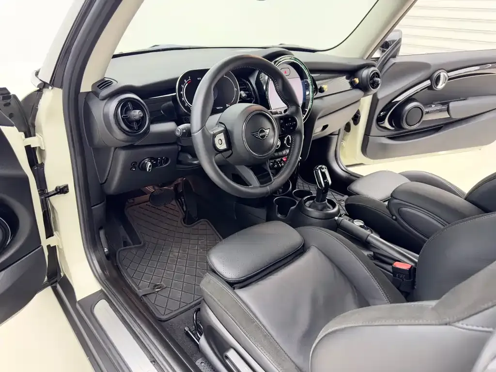 MINI Cooper (3-door) 2021 из CN, фото 10