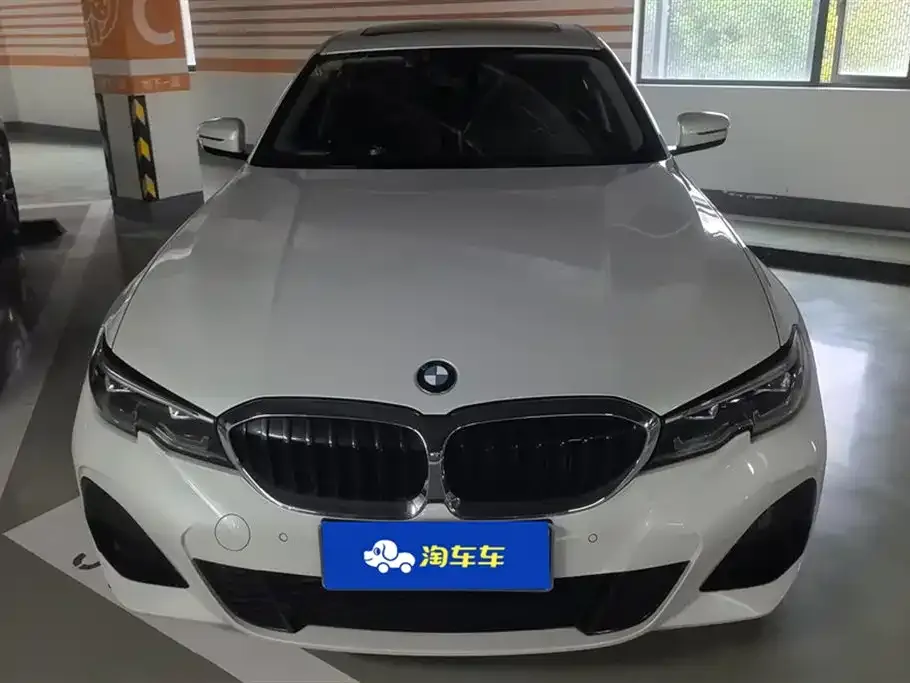 BMW 3 Series 2021 из CN, фото 2