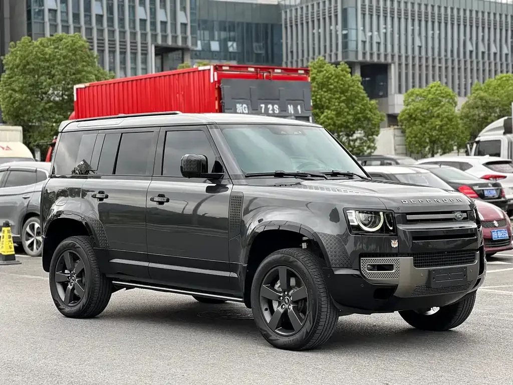 Land Rover Defender — фото 2