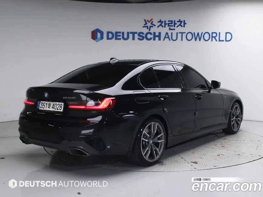 BMW 3-Series 2022 из KR, фото 2