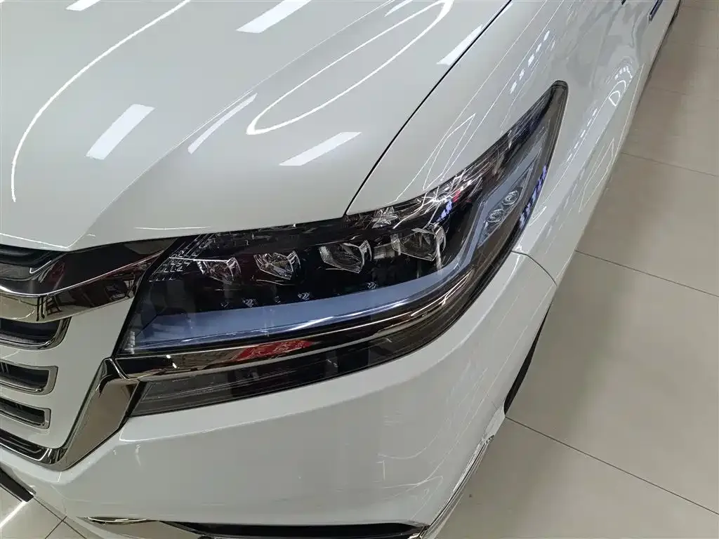 Honda Elysion 2021 из CN, фото 3
