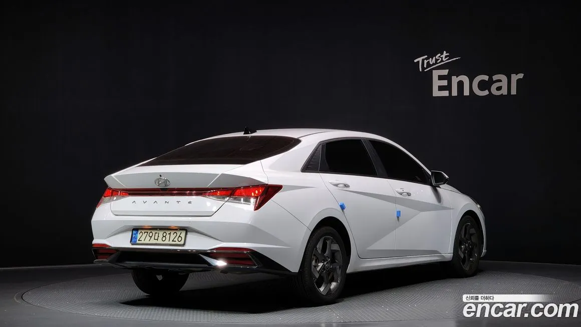 Hyundai AVANTE — фото 2