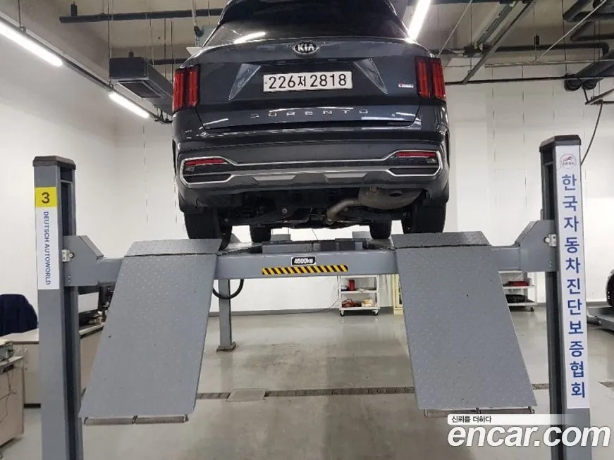 Kia Sorento — фото 2