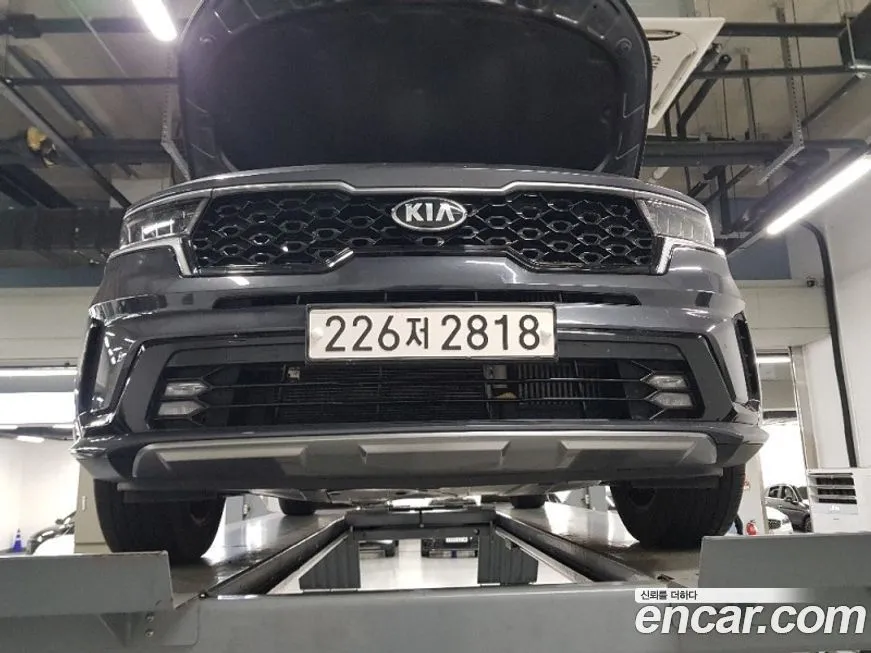Kia Sorento — фото 1