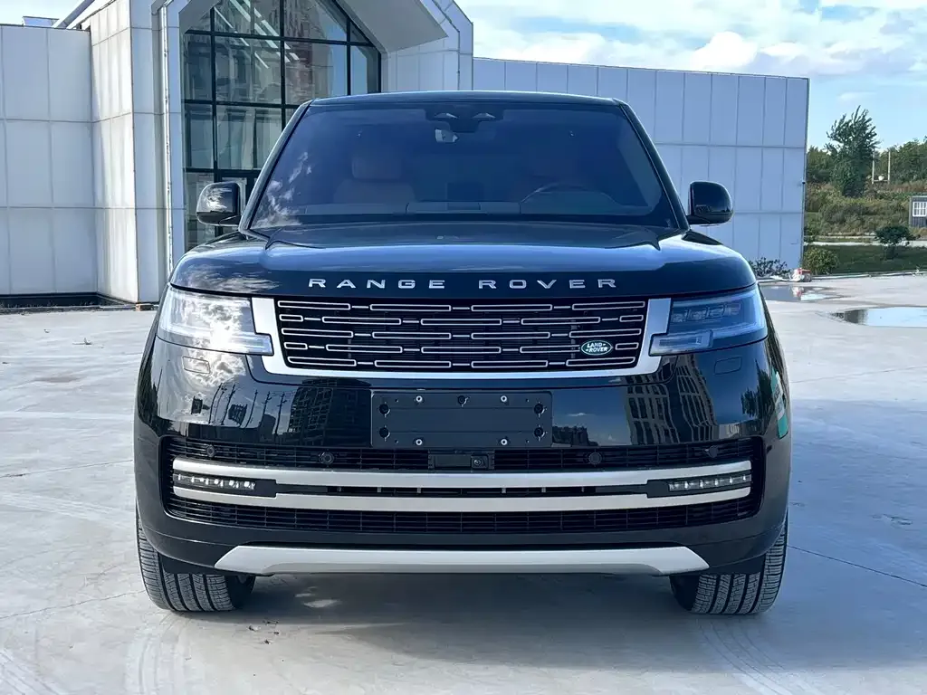 Land Rover Range Rover 2025 из CN, фото 2