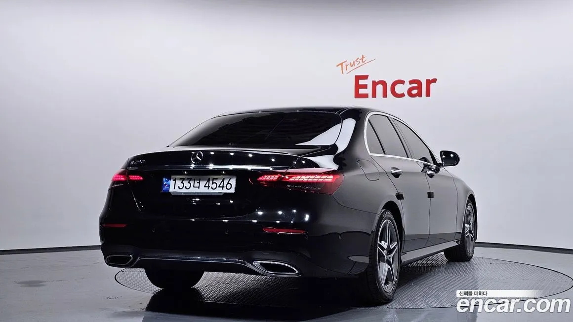 Mercedes-Benz E-Class 2023 из KR, фото 2