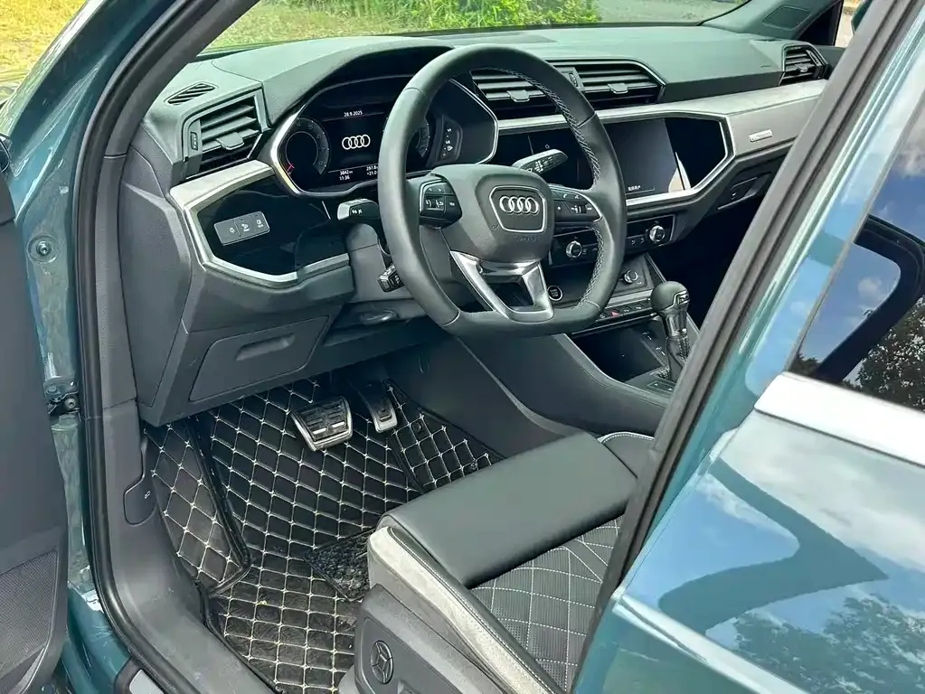 Audi Q3 2024 из CN, фото 10