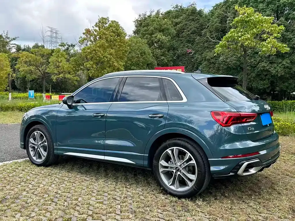Audi Q3 2024 из CN, фото 7