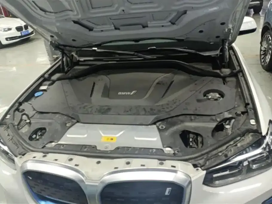 BMW iX3 2023 из CN, фото 10