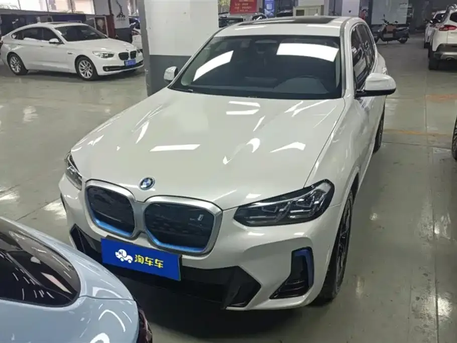 BMW iX3 2023 из CN, фото 2