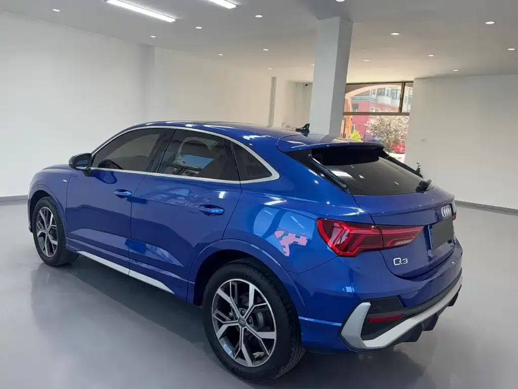 Audi Q3 Sportback 2021 из CN, фото 4
