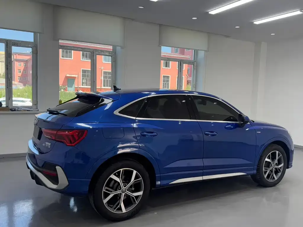Audi Q3 Sportback 2021 из CN, фото 6