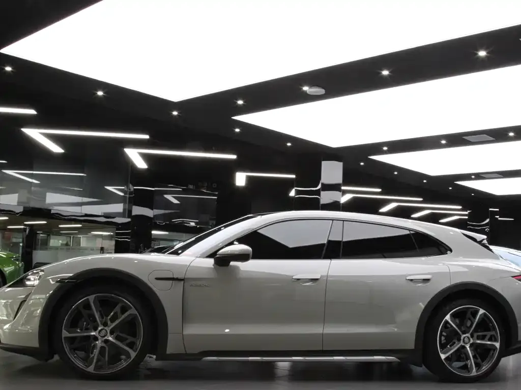 Porsche Taycan 2023 из CN, фото 3