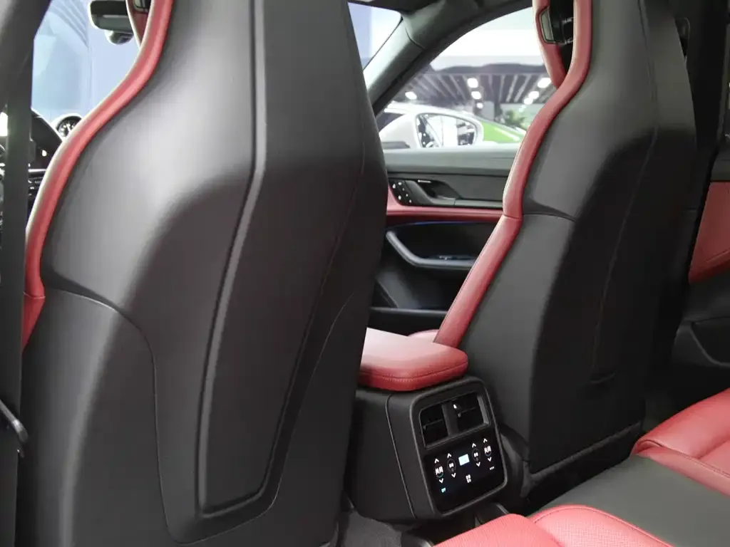 Porsche Taycan 2023 из CN, фото 9