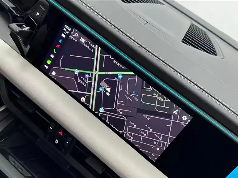Porsche Macan EV — фото 9
