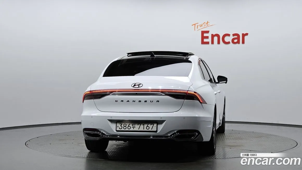 Hyundai Grandeur 2023 из KR, фото 4