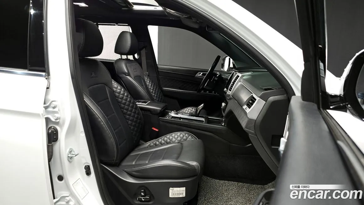 KG Mobility (Ssangyong) Rexton — фото 10