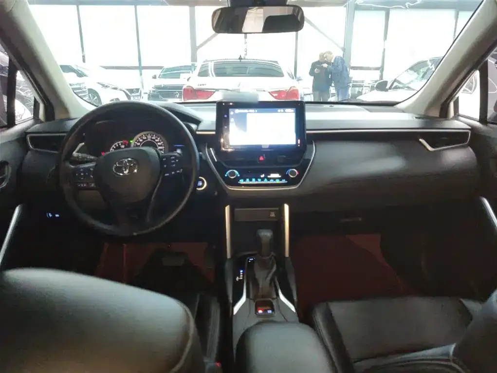 Toyota Corolla Cross 2023 из CN, фото 10