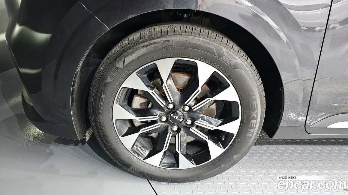 Kia Carnival 2022 из KR, фото 5