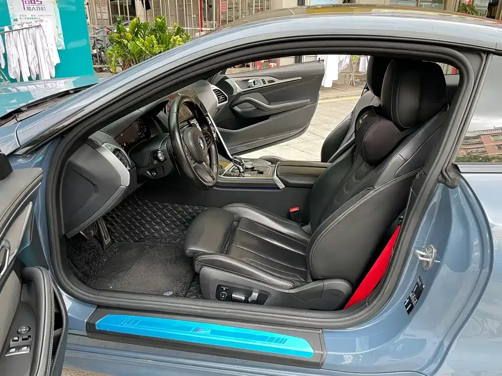 BMW 8 Series 2021 из CN, фото 8