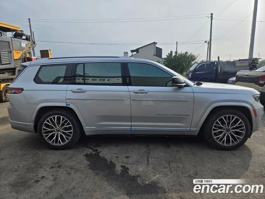 Jeep Cherokee — фото 2