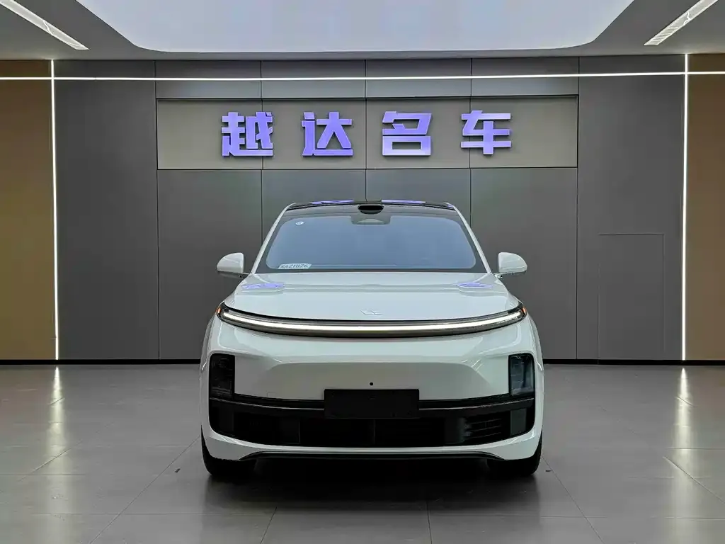 Li Auto L8 2025 из CN, фото 2