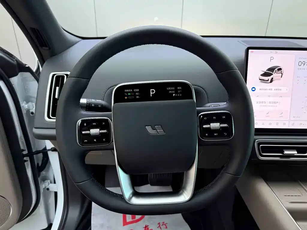 Li Auto L8 2025 из CN, фото 6