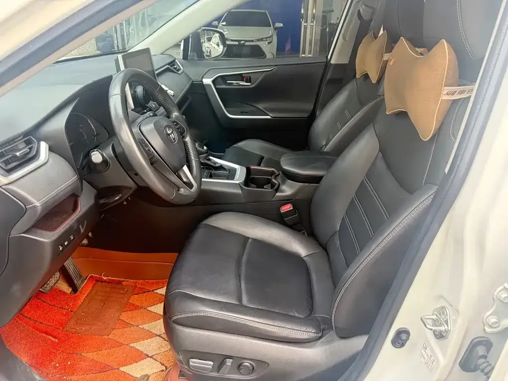 Toyota RAV4 2021 из CN, фото 7