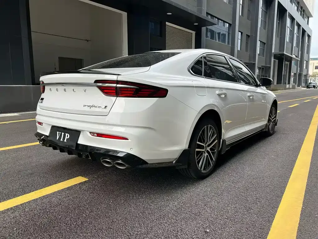 Geely Xingrui — фото 9