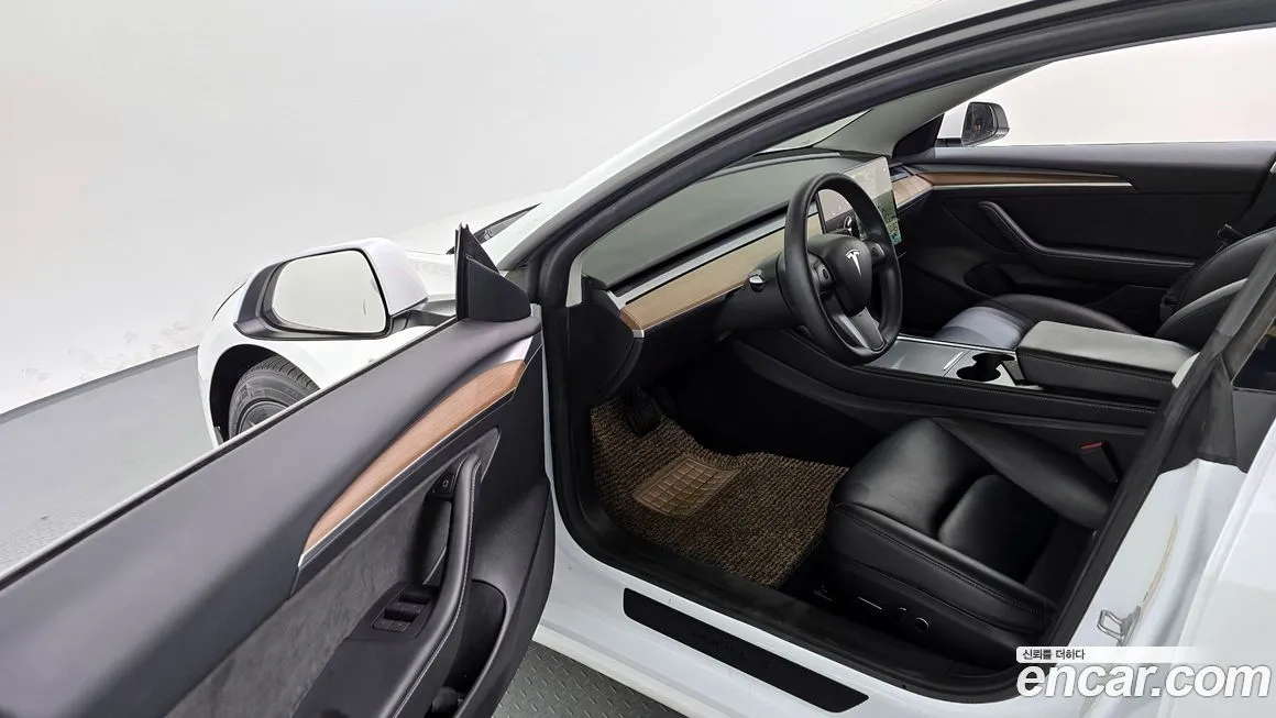 Tesla Model 3 2022 из KR, фото 10