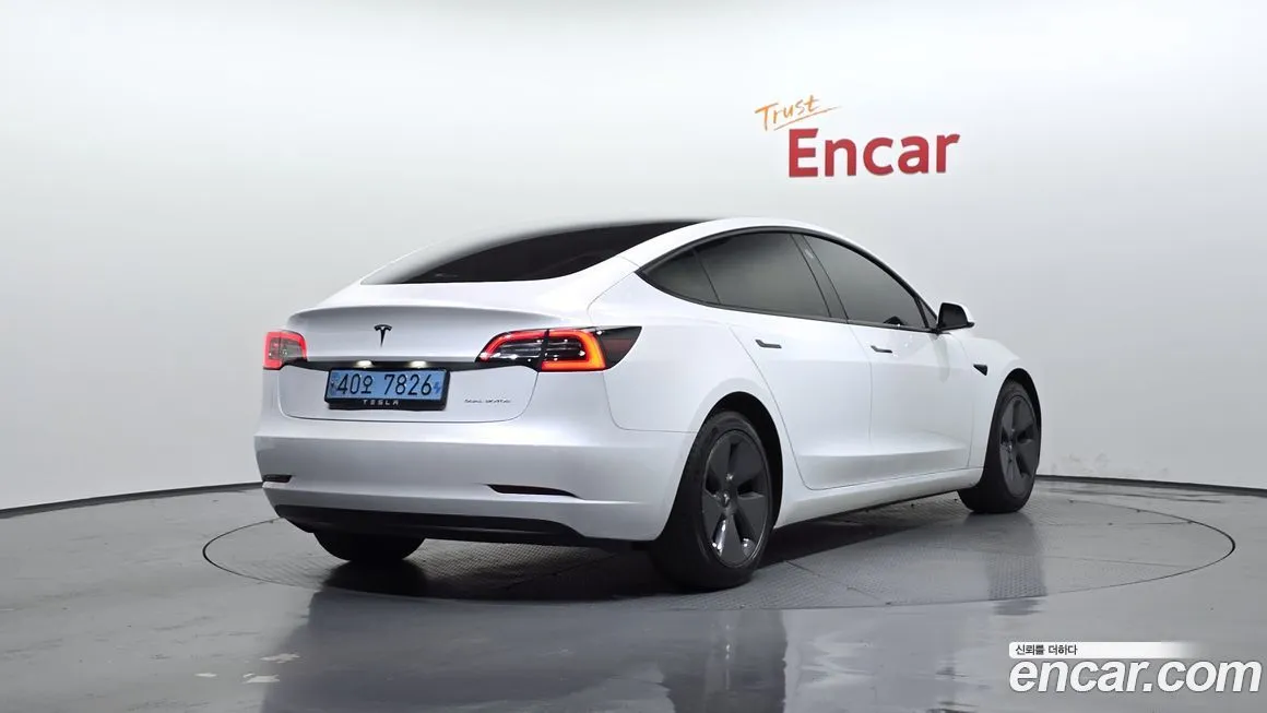 Tesla Model 3 2022 из KR, фото 2