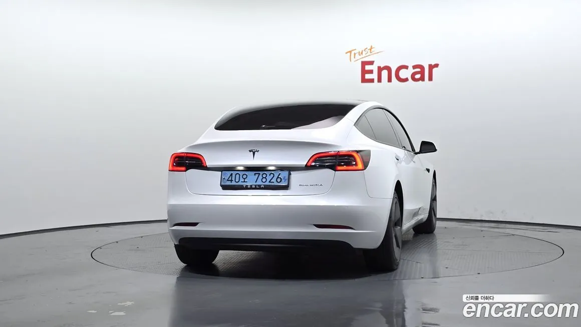 Tesla Model 3 2022 из KR, фото 4
