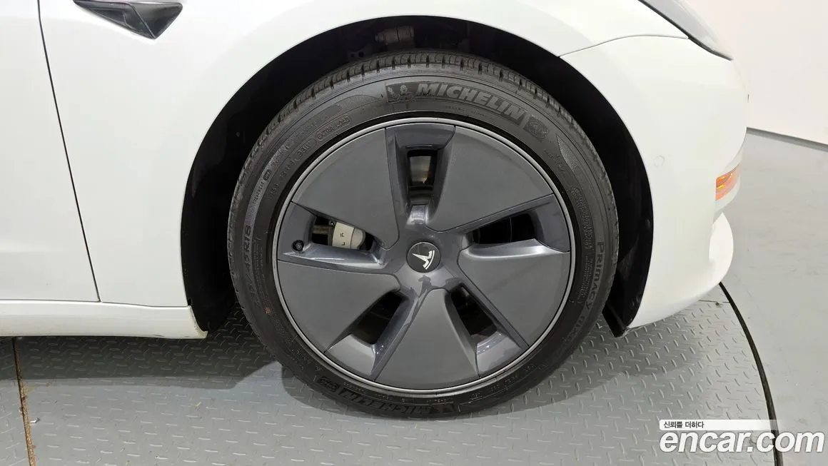 Tesla Model 3 2022 из KR, фото 5
