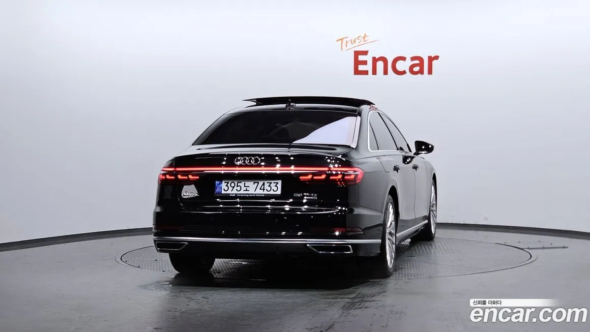 Audi A8 — фото 4