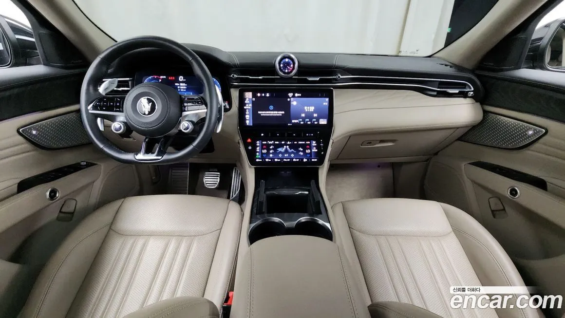 Maserati Grecale 2023 из KR, фото 7