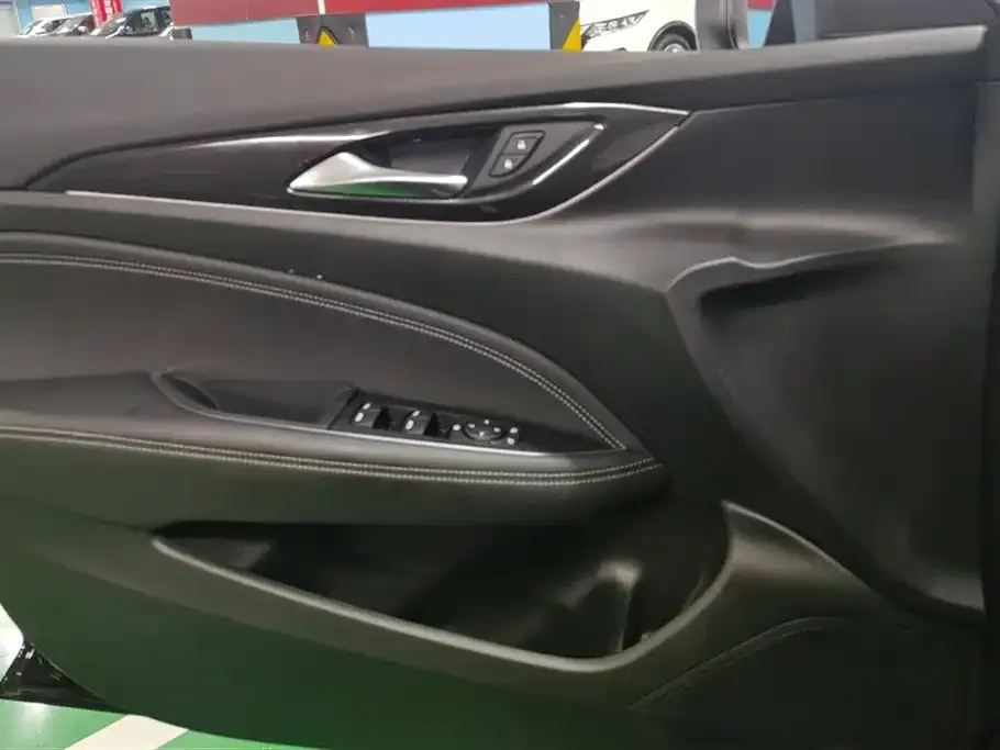 Buick Regal 2023 из CN, фото 7
