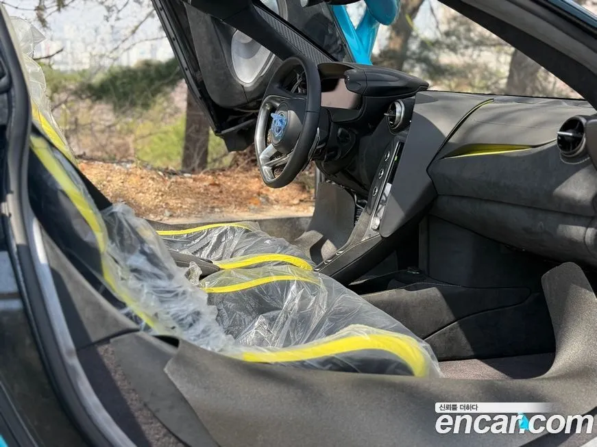 Mclaren 750S 2024 из KR, фото 10