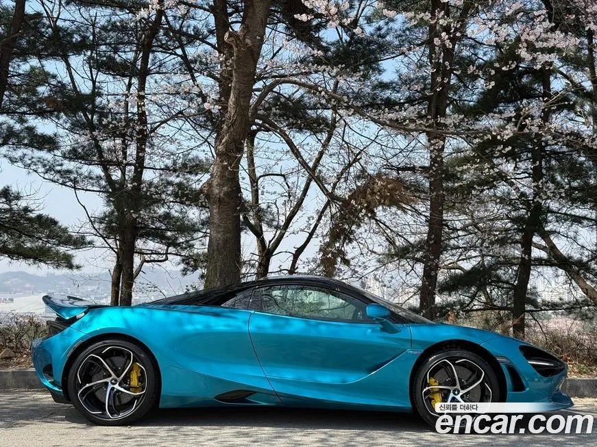 Mclaren 750S 2024 из KR, фото 3