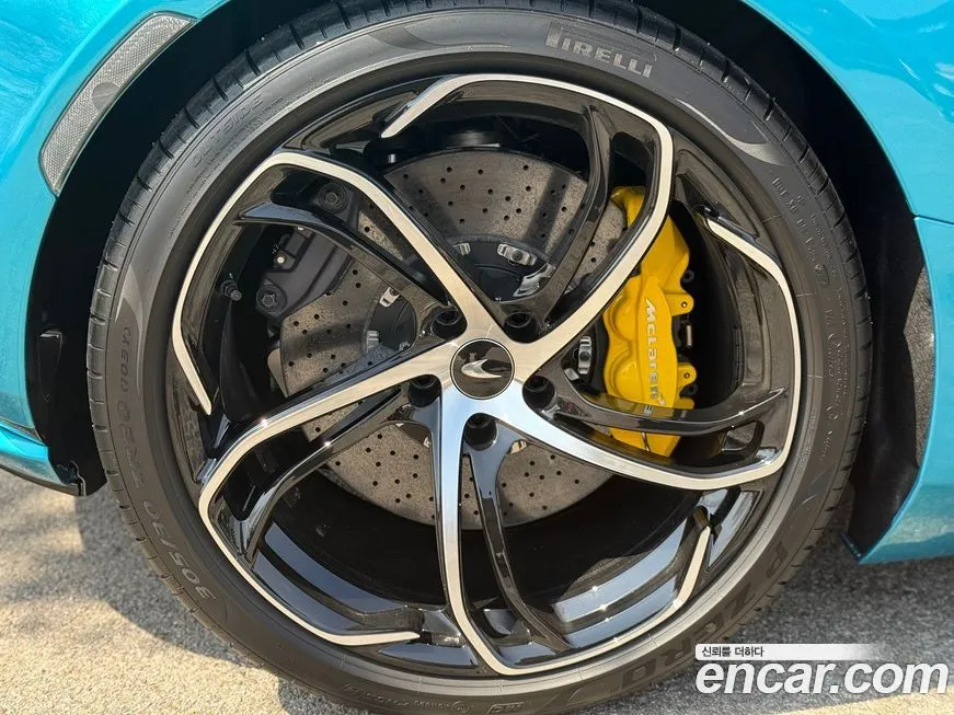 Mclaren 750S 2024 из KR, фото 6