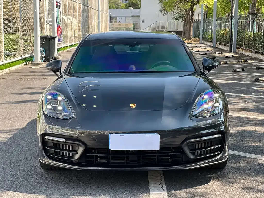 Porsche Panamera 2023 из CN, фото 2