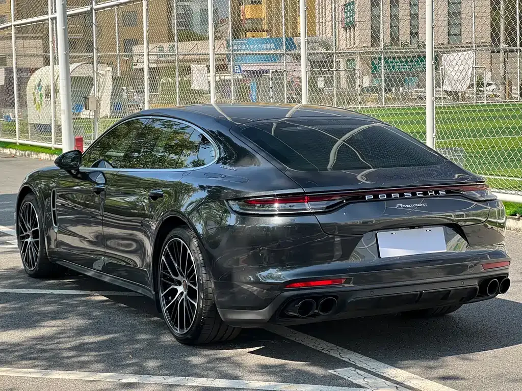 Porsche Panamera 2023 из CN, фото 4