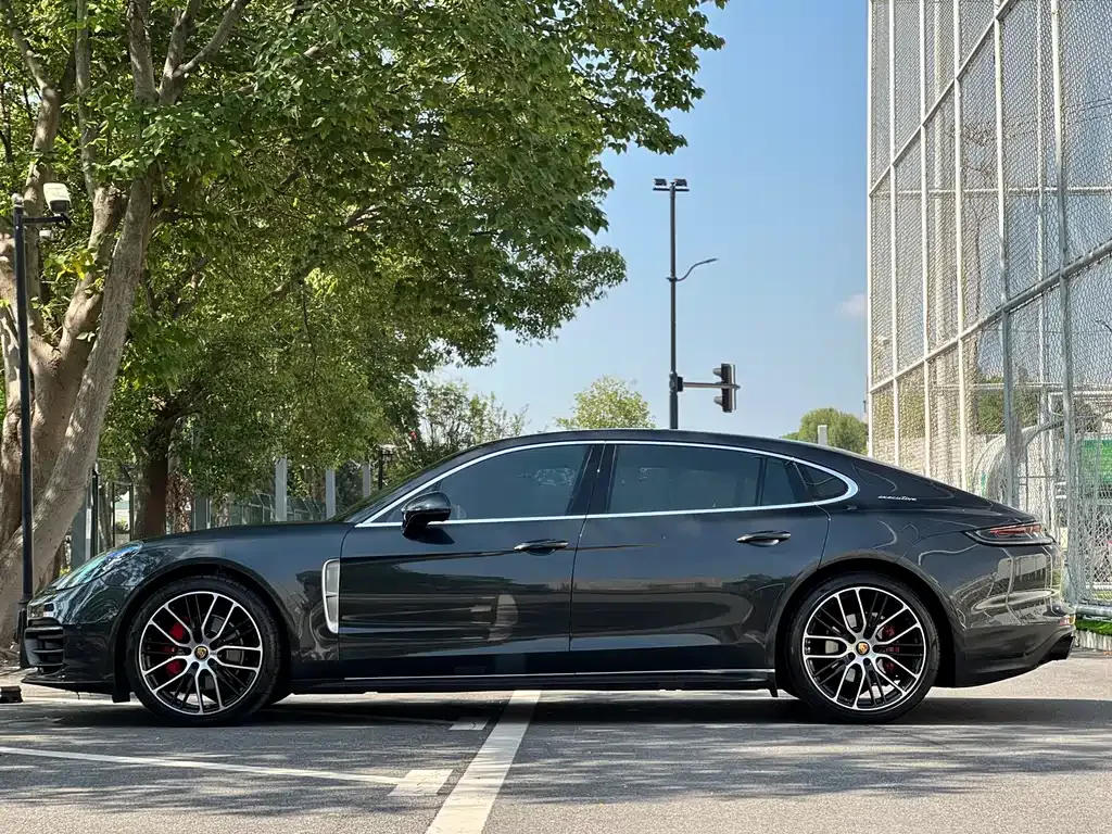 Porsche Panamera 2023 из CN, фото 7