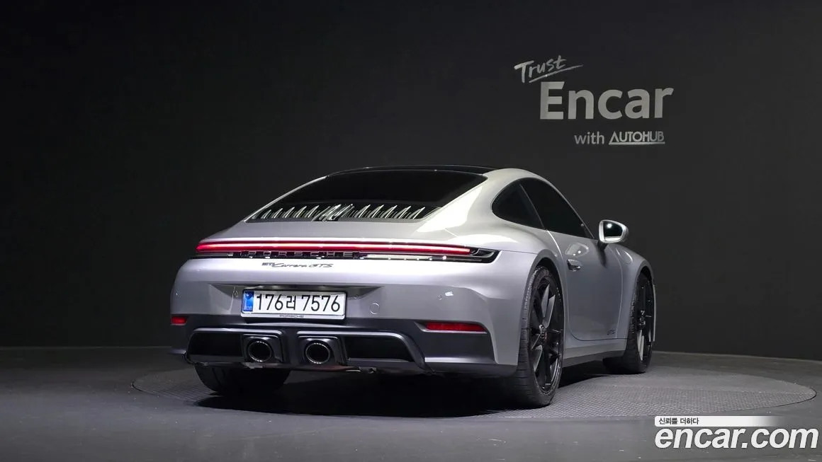 Porsche 911 2025 из KR, фото 4