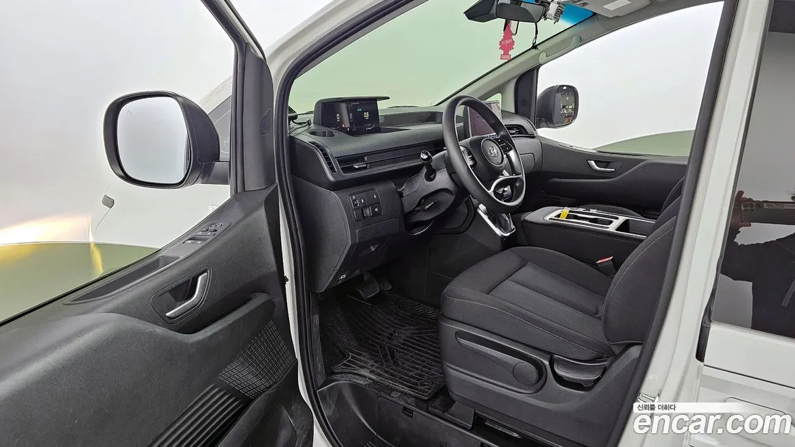 Hyundai Staria 2023 из KR, фото 10