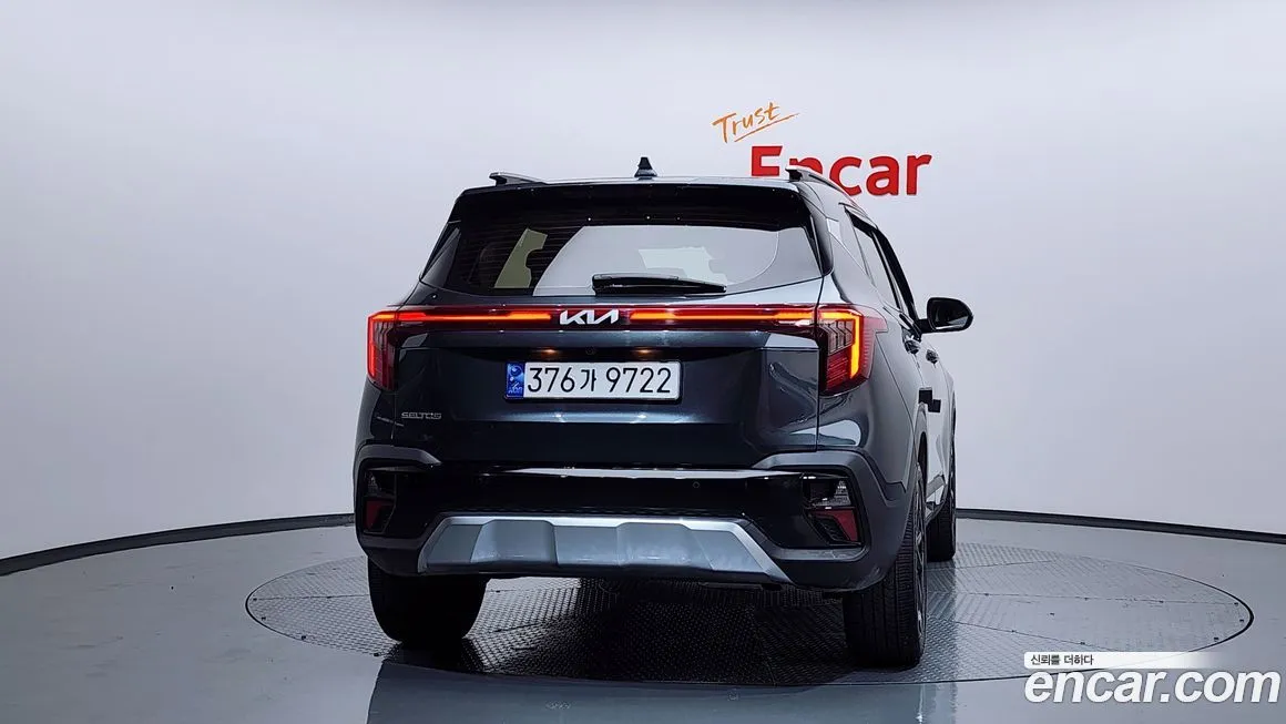 Kia Seltos 2023 из KR, фото 4