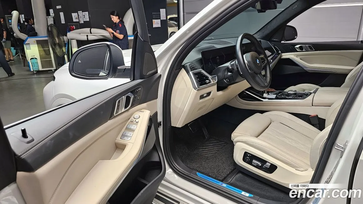 BMW X7 2023 из KR, фото 10
