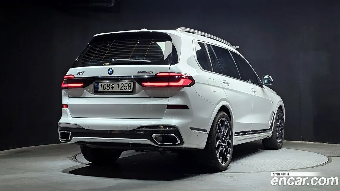 BMW X7 2023 из KR, фото 2
