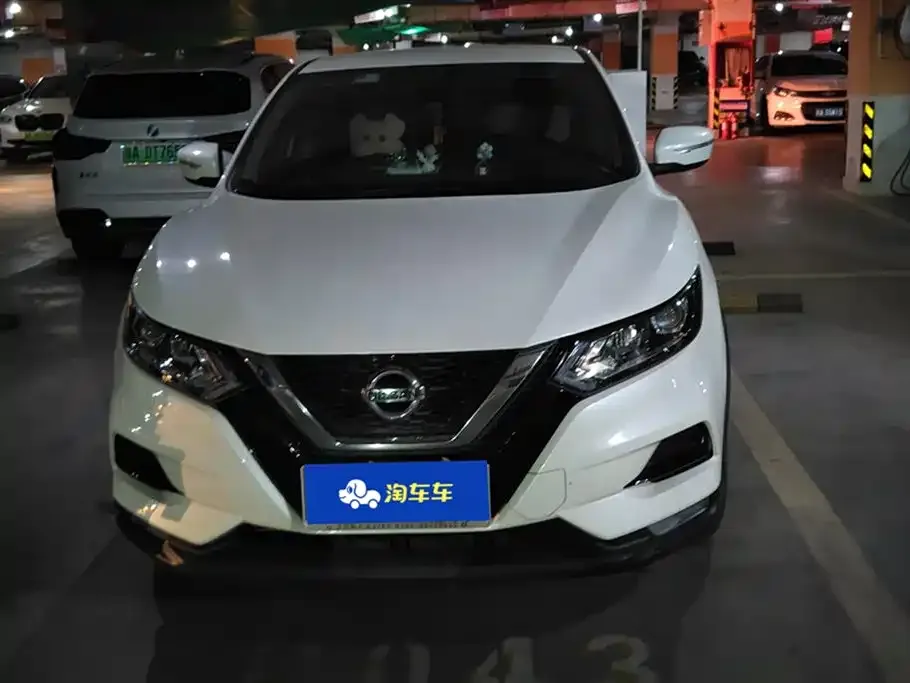 Nissan Qashqai 2021 из CN, фото 2